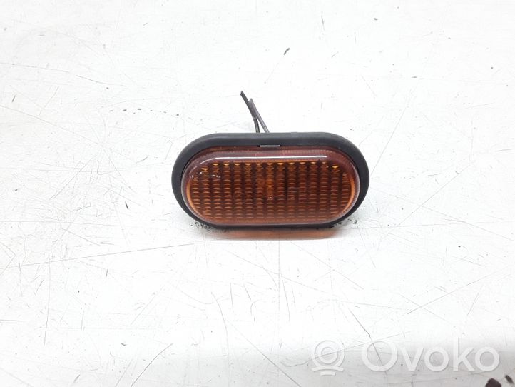 Renault Master II Front fender indicator light 7700847333