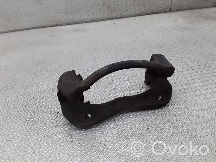 Chevrolet Captiva Plaquette / support d'étrier avant 