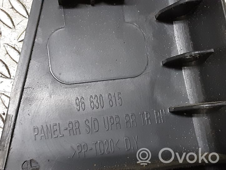 Chevrolet Captiva Muu takaoven verhoiluelementti 966308815