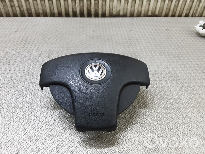 Volkswagen Fox Ohjauspyörän turvatyyny 5Z0880201