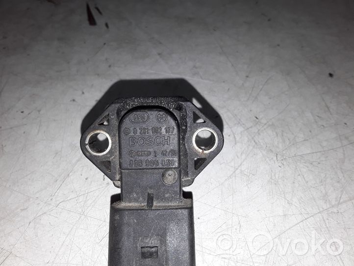 Volkswagen Lupo Air pressure sensor 0281002177