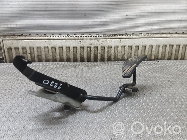 Suzuki Grand Vitara I Accelerator throttle pedal 