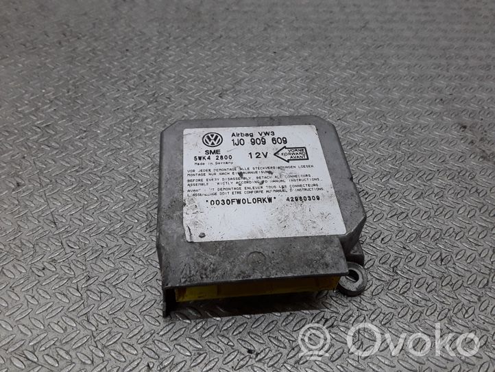 Volkswagen New Beetle Airbag control unit/module 1J0909609