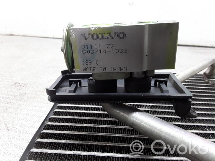 Volvo V70 Radiatore aria condizionata (A/C) (abitacolo) 31101177