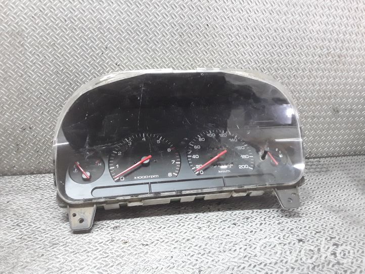 Hyundai Lantra I Compteur de vitesse tableau de bord 78811290