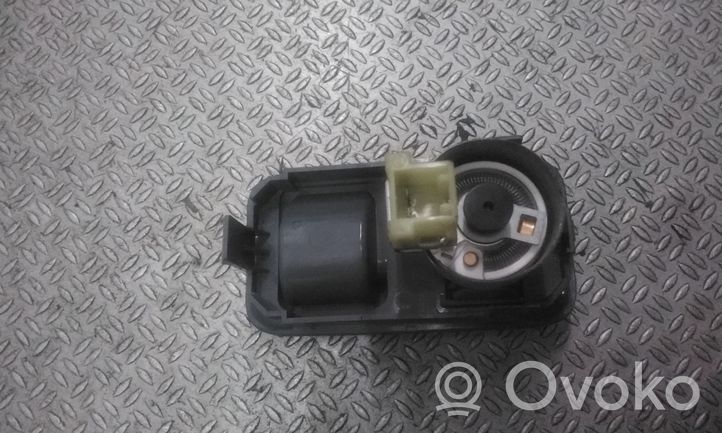 Toyota Echo Interruttore luci interne 777454