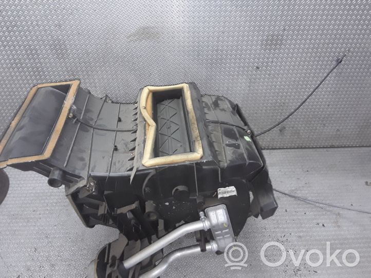 Opel Vivaro Interior heater climate box assembly 8200550581