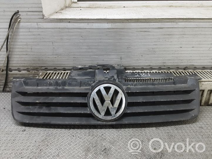 Volkswagen Polo Grille calandre supérieure de pare-chocs avant VW07038GAN