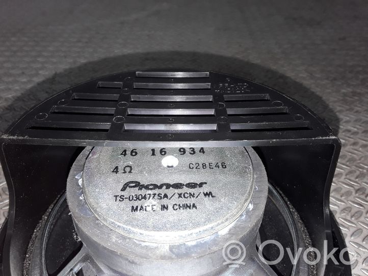 Saab 9-5 Enceinte de porte arrière 4616934