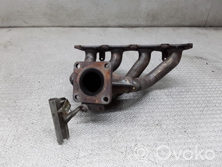 Volkswagen Jetta V Exhaust manifold 