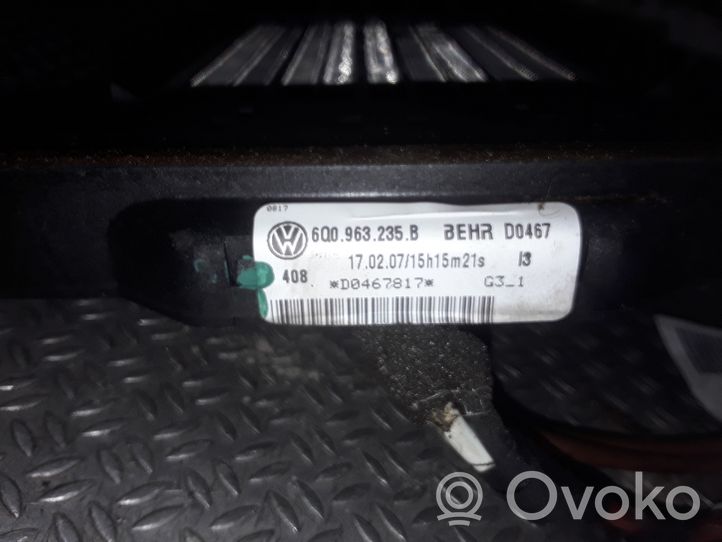 Volkswagen Polo IV 9N3 Elektrinis salono pečiuko radiatorius 6Q0963235B