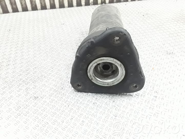 Volvo V50 Support de jambe de force supérieur avant 3M513K155