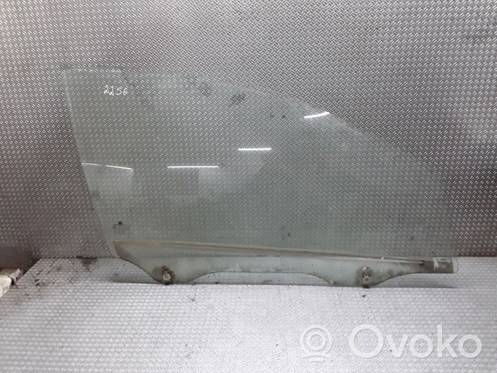Chevrolet Aveo Pagrindinis priekinių durų stiklas (keturdurio) 