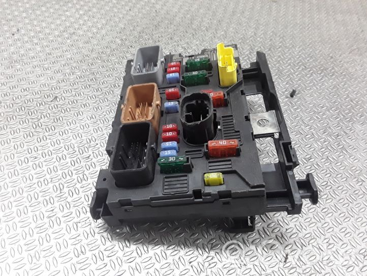 Citroen C2 Module de fusibles 9659741780