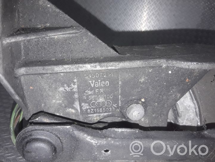 Audi A2 Etupyyhkimen vivusto ja moottori 8Z1955023