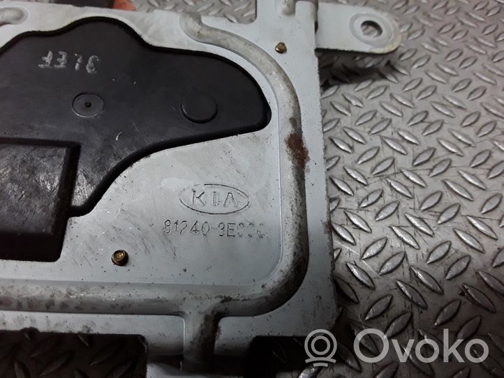 KIA Sorento Spynos varikliukas galinio dangčio 812403E000