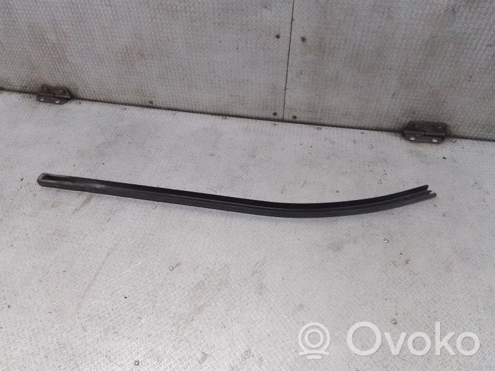 Volkswagen Transporter - Caravelle T5 Rail supérieur de porte coulissante 7E0843859A