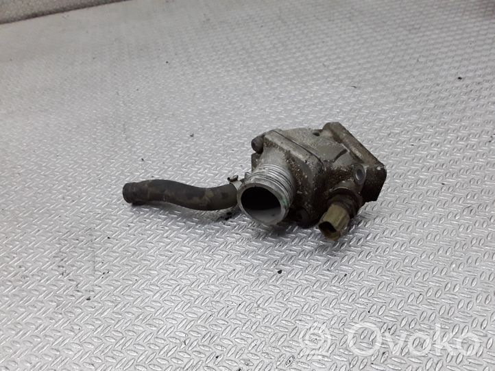 Volvo S60 Boîtier de thermostat / thermostat 