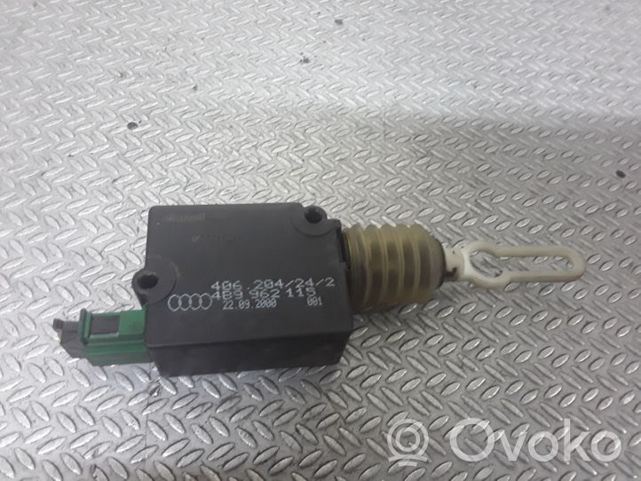 Audi A3 S3 8L Motorino della chiusura centralizzata 4B9962115