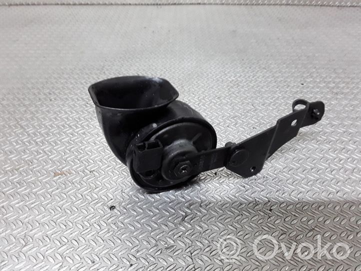 Subaru Legacy Signal sonore E13000094