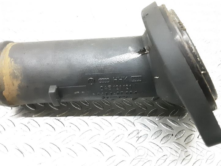 Audi A2 Engine coolant pipe/hose 045121121A