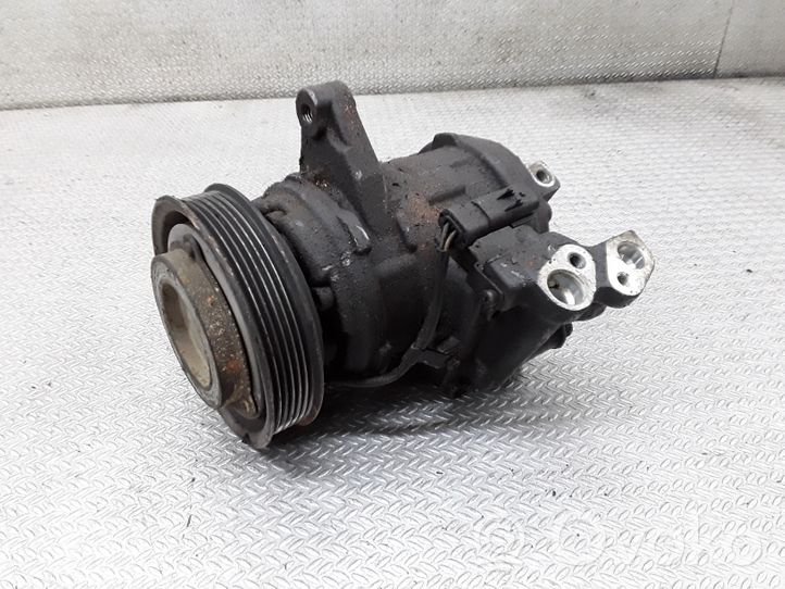 Jeep Grand Cherokee (WJ) Ilmastointilaitteen kompressorin pumppu (A/C) 4472005476