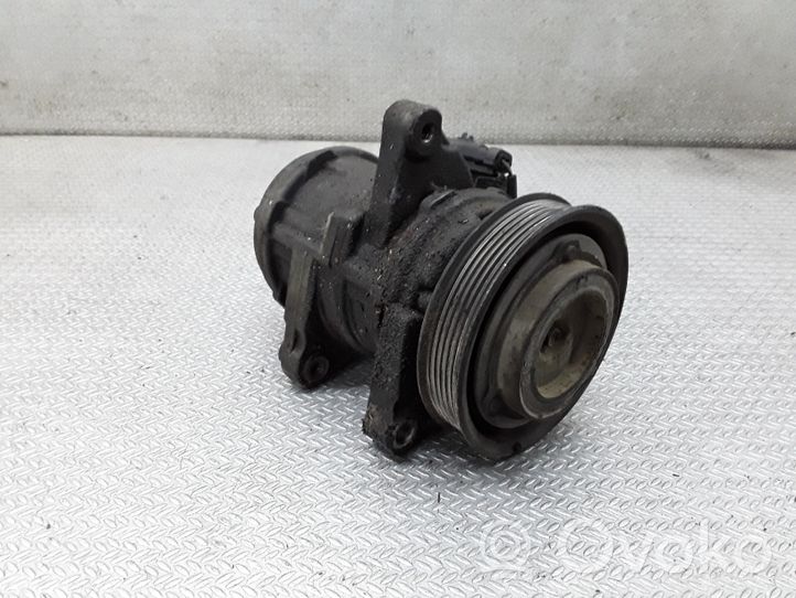 Jeep Grand Cherokee (WJ) Ilmastointilaitteen kompressorin pumppu (A/C) 4472005476