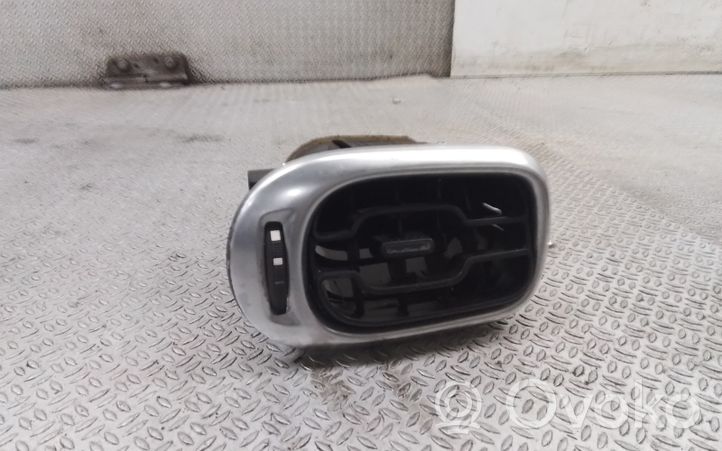 Citroen C3 Picasso Copertura griglia di ventilazione laterale cruscotto 9682570377