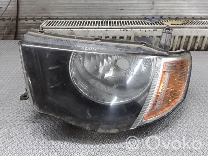 Mitsubishi L200 Lampa przednia MN146195