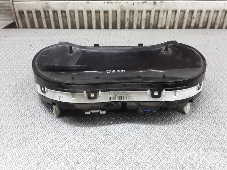 Toyota Avensis T250 Tachimetro (quadro strumenti) 8380005631