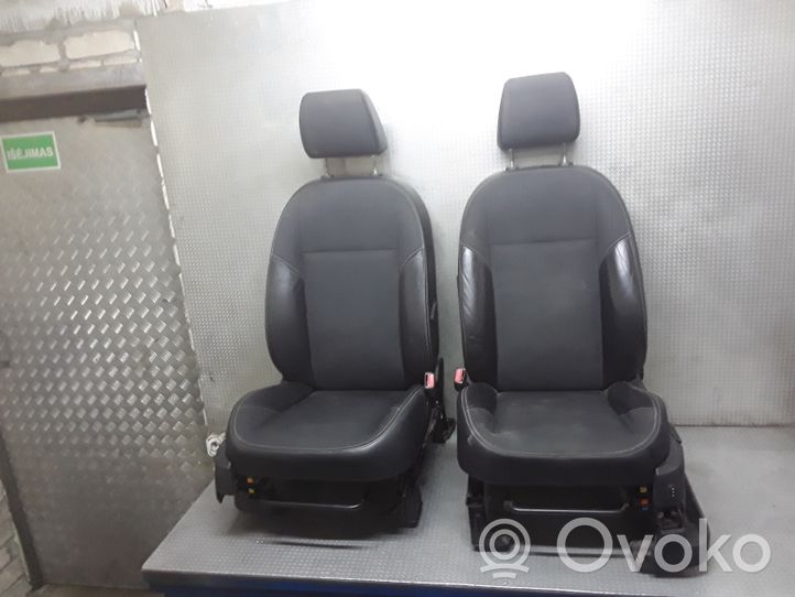 Ford C-MAX I Seat and door cards trim set 