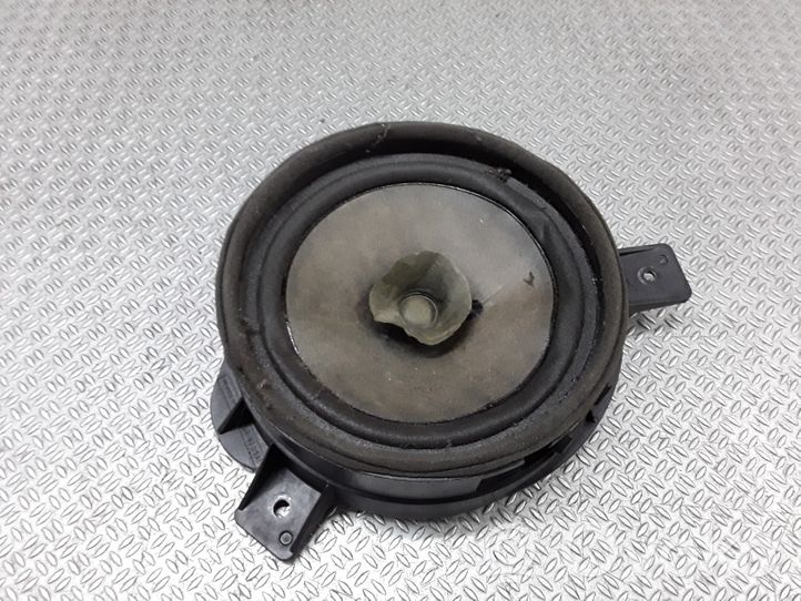 Mitsubishi Grandis Enceinte de porte arrière MR986443