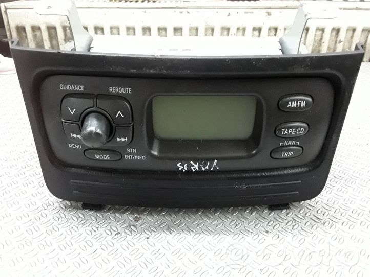Toyota Yaris Verso Radija/ CD/DVD grotuvas/ navigacija 8611052030
