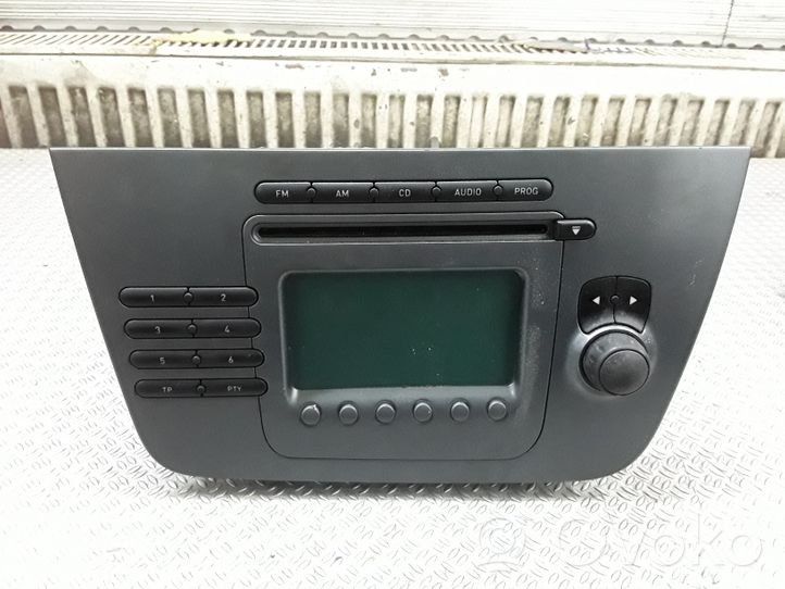 Seat Toledo III (5P) Unità principale autoradio/CD/DVD/GPS 8631178415