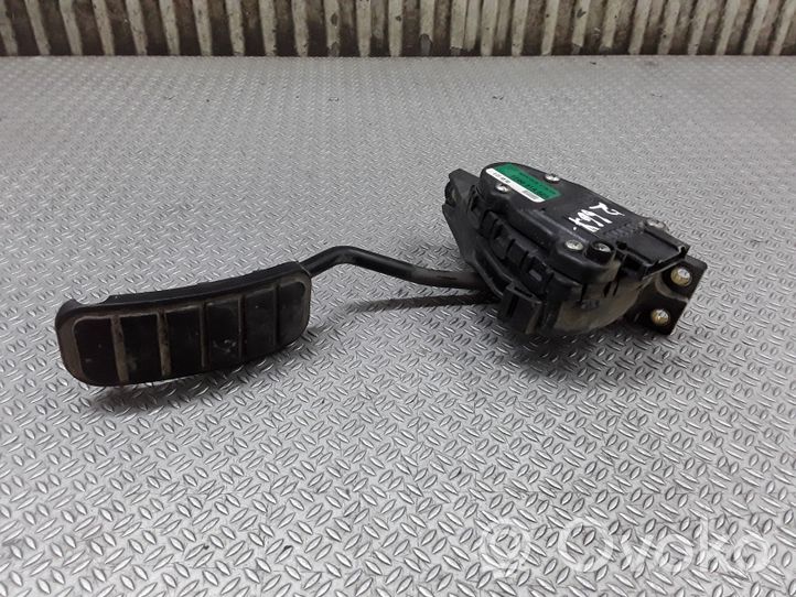 Opel Movano A Accelerator throttle pedal 7700314525