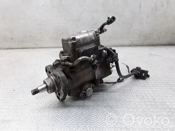 Audi A4 S4 B5 8D Pompe d'injection de carburant à haute pression 0460404994