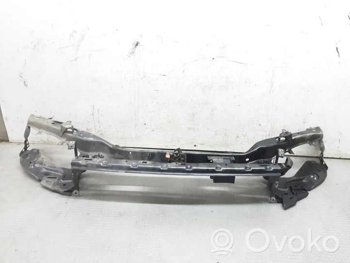 Volvo V50 Support de radiateur sur cadre face avant 