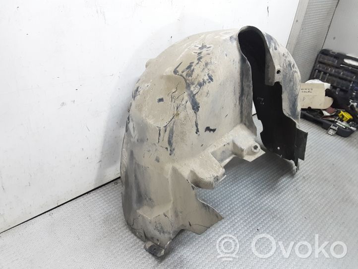 Audi A8 S8 D2 4D Rivestimento paraspruzzi parafango posteriore 