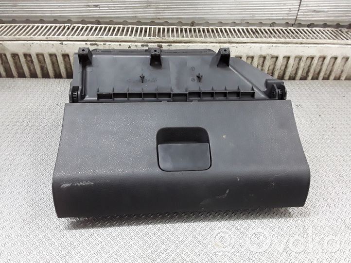 Volkswagen Polo IV 9N3 Glove box set 6Q1857097AD