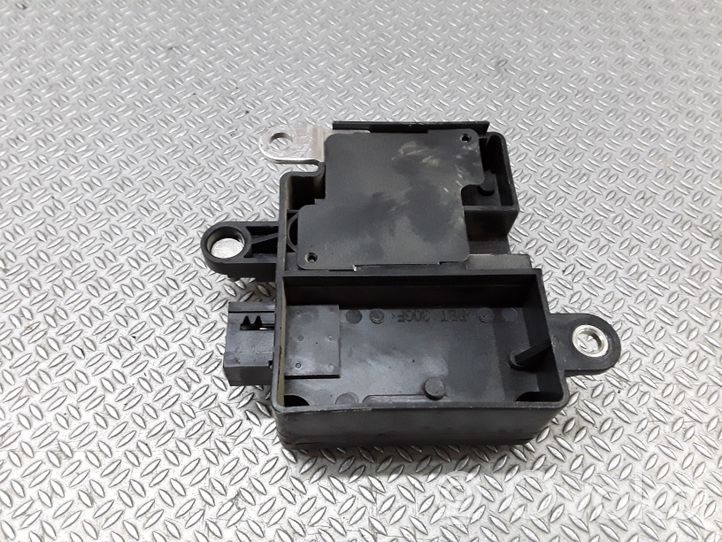 Audi A8 S8 D3 4E Module de contrôle de batterie 4E0915181