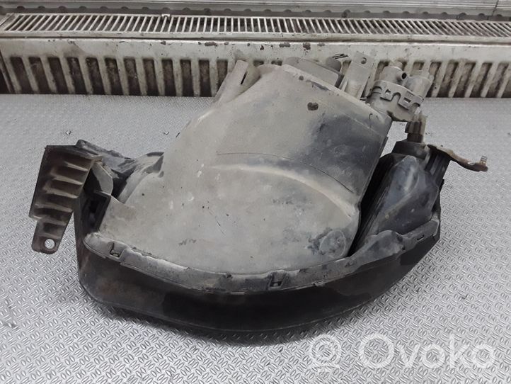 Mitsubishi L200 Headlight/headlamp 