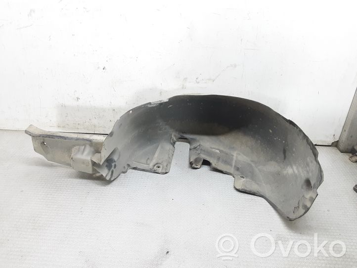 Mercedes-Benz C W203 Rivestimento paraspruzzi parafango posteriore A2036980430