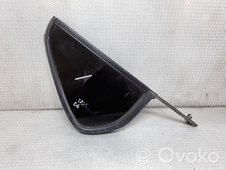 Opel Frontera B Rear vent window glass 