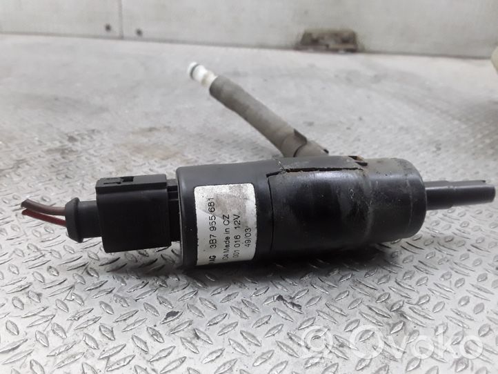 Audi A4 S4 B6 8E 8H Pompe lave-phares 3B7955681