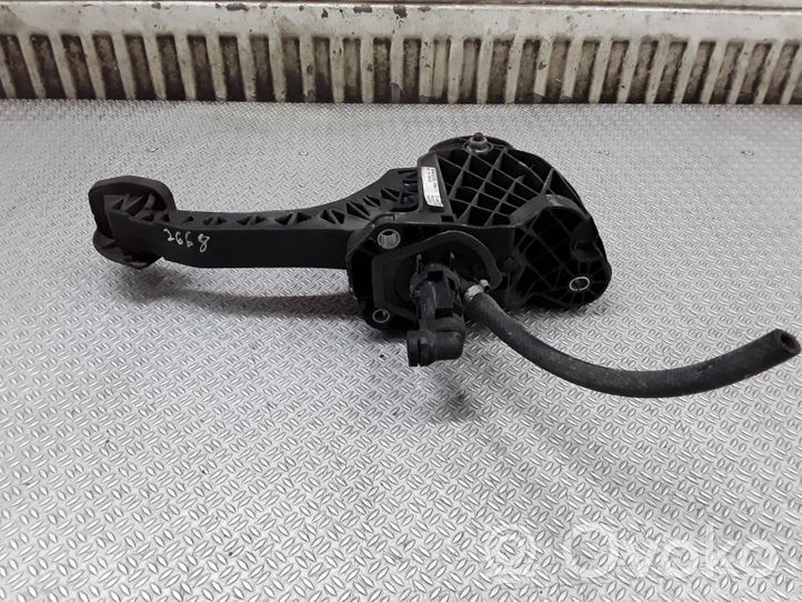 Seat Toledo III (5P) Pedal de embrague 1K1721059BJ