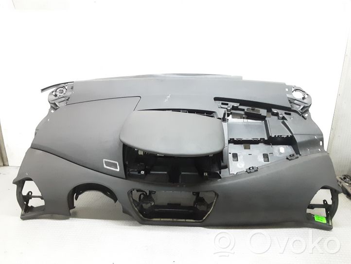 Citroen C4 Grand Picasso Dashboard 9654102280