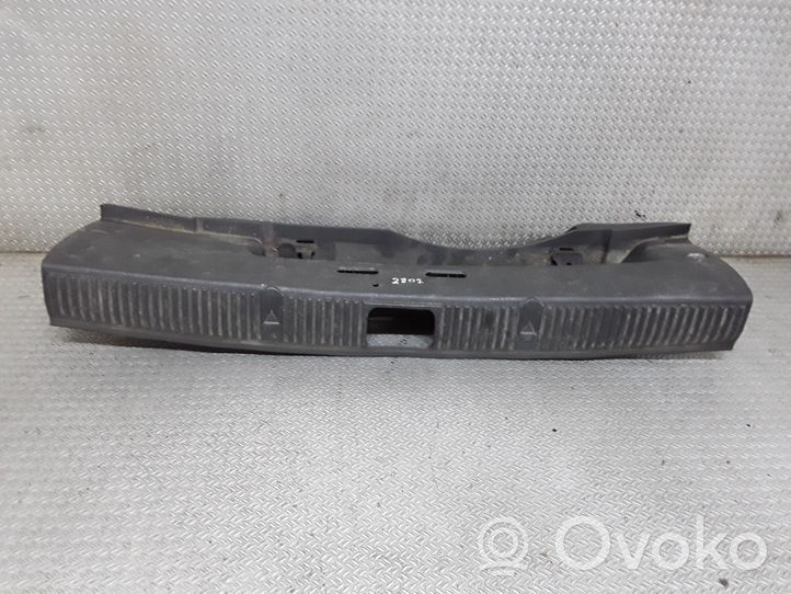 Skoda Fabia Mk2 (5J) Rivestimento di protezione sottoporta del bagagliaio/baule 5J6863459