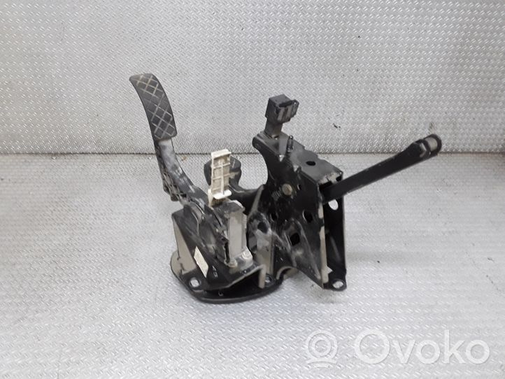 Volkswagen Golf IV Pedal assembly 1J1721130C