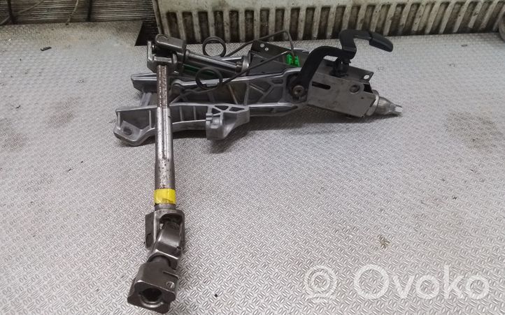 Ford C-MAX I Gruppo asse del volante 3M513C529AJ