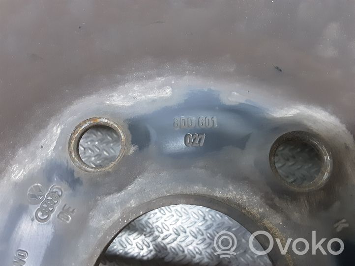 Audi A4 S4 B5 8D Cerchione in acciaio R15 8E0601027